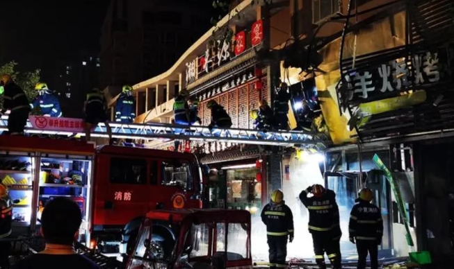 15˫@yꡰ621؄eشȼⱬը¹һ